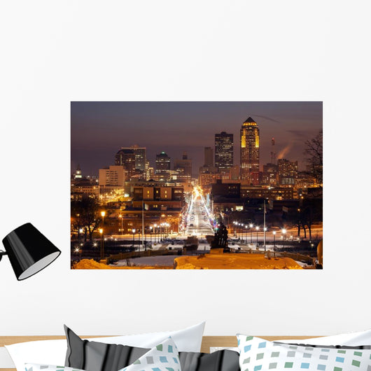 Des Moines Skyline Wall Decal