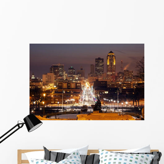 Des Moines Skyline Wall Decal