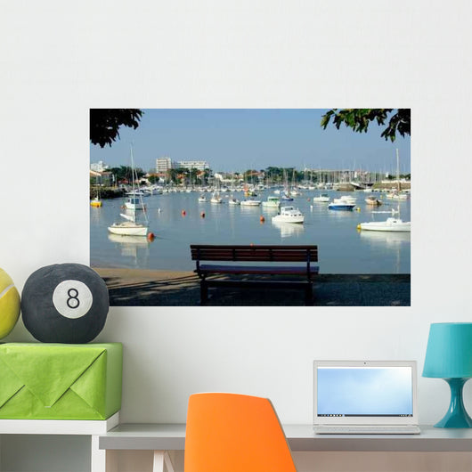 Port Saint Gilles Croix Wall Decal