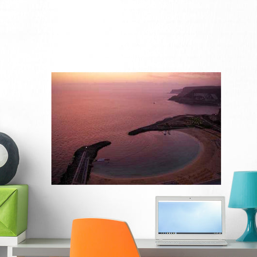 Play Amadores Wall Decal