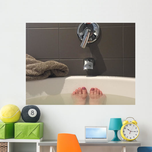 Soaking Tub Wall Decal