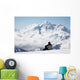 Snowboarder Takes Break French Wall Decal