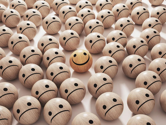 Felice Tra Tristi Distinguersi Wall Decal