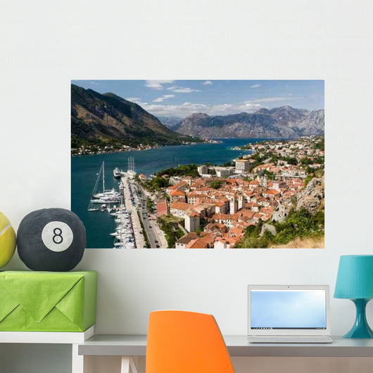 Kotor-kotor 39 S Old Wall Decal