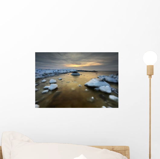 Frozen Rusty Bay Andoya Wall Decal