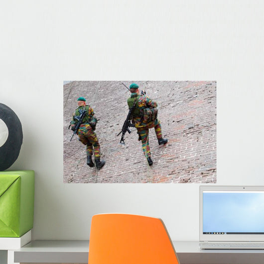 Belgian Paratroopers Climbing Wall - Wall Decal