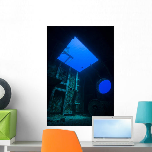 Look inside Uss Kittiwake Hatch Wall Decal