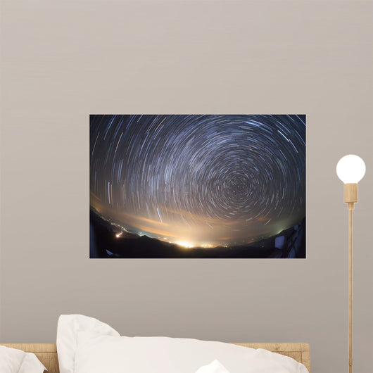 Stars Circle around North Wall Decal