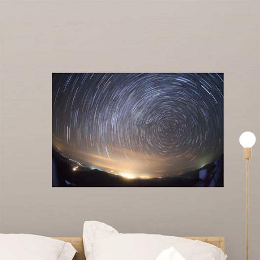 Stars Circle around North Wall Decal