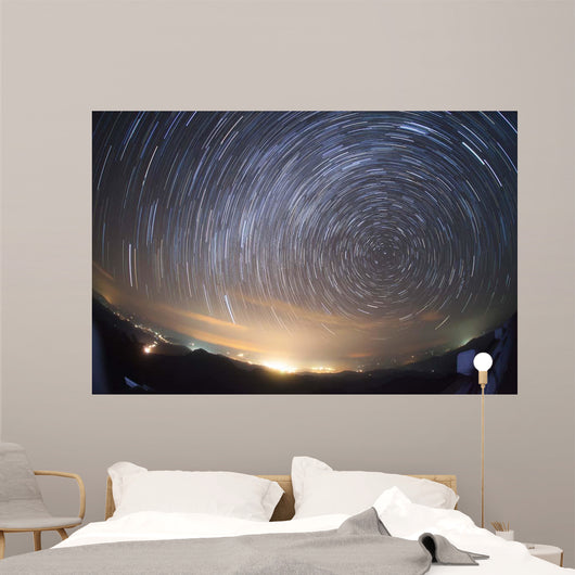 Stars Circle around North Wall Decal