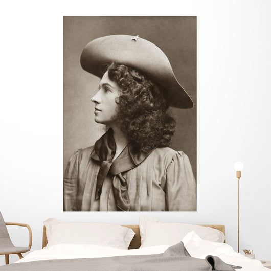 Portrait American Sharpshooter Annie Wall Decal