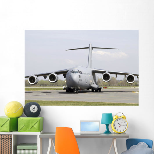 C-17 Globemaster Iii Royal Front Wall Decal