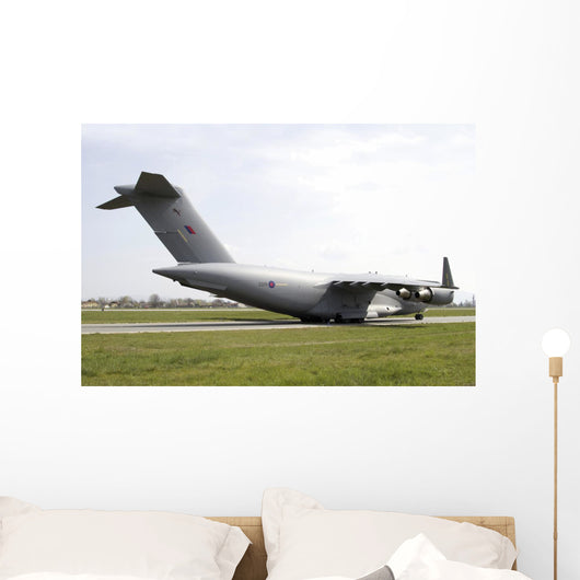 C-17 Globemaster Iii Royal Wall Decal