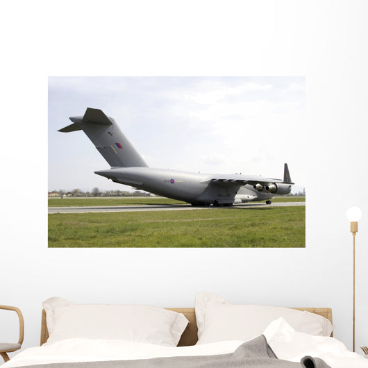 C-17 Globemaster Iii Royal Wall Decal