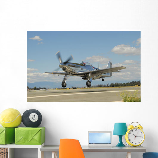 P-51d Mustang Taking off Wall Decal