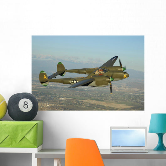 P-38 Lightning Flying Wall Decal