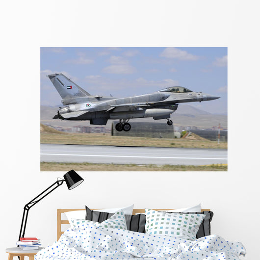 United Arab Emirates Air Leaving Tarmac Wall Decal