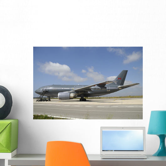 Airbus Cc-150 Polaris Tanker Grounded Wall Decal