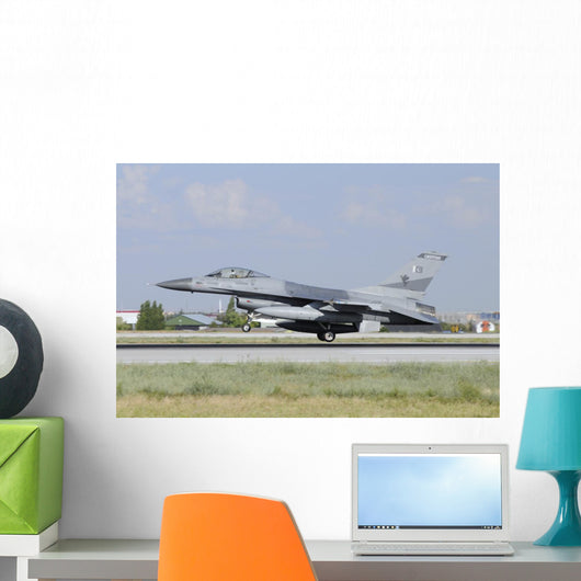 Pakistan Air Force F-16a Taking Off Wall Decal