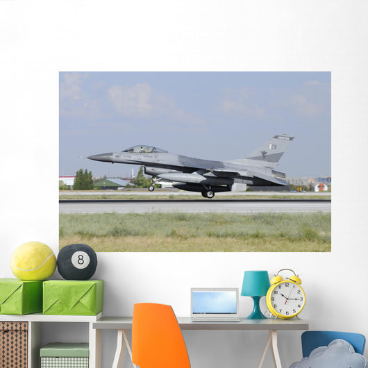 Pakistan Air Force F-16a Taking Off Wall Decal