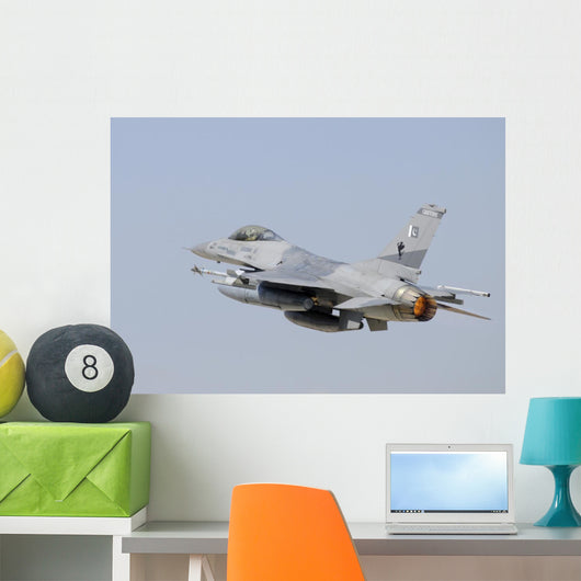 Pakistan Air Force F-16a In-Flight Wall Decal