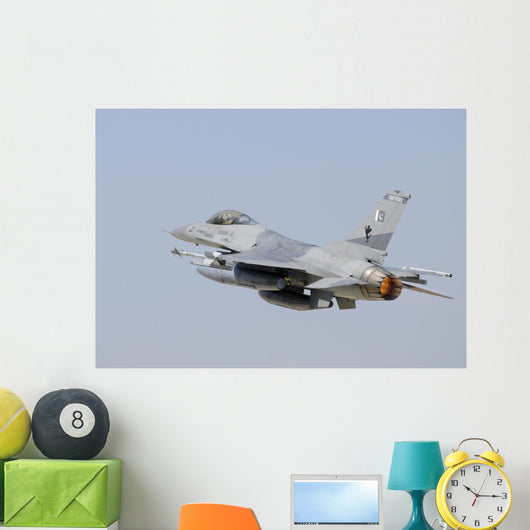 Pakistan Air Force F-16a In-Flight Wall Decal