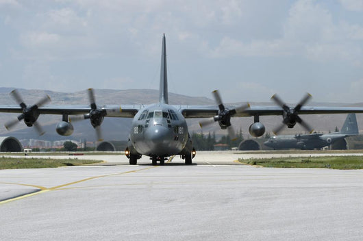 Pakistan Air Force C-130e Taking Off Wall Decal