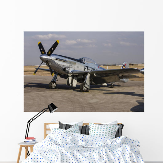 P-51 Mustang Parked Ramp Left Profile Wall Decal