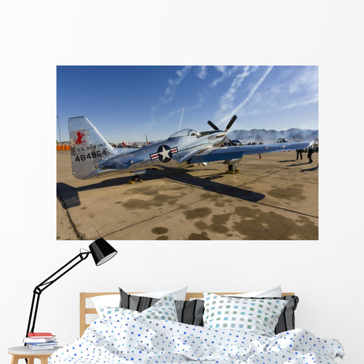 P-51 Mustang Parked Ramp Back Right Wall Decal