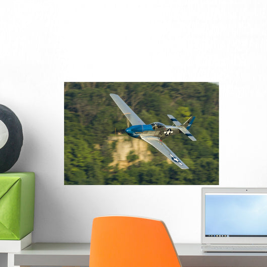 P-51 Mustang Flies Wall Decal