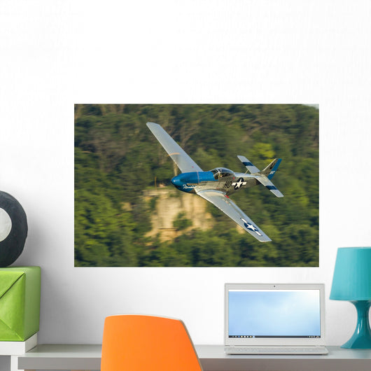 P-51 Mustang Flies Wall Decal