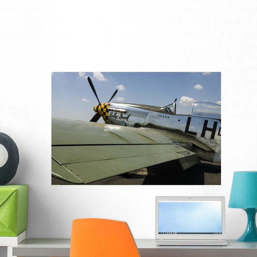 P-51 Mustang Parked Ramp Left Wing Wall Decal