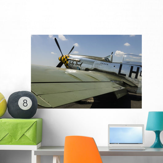P-51 Mustang Parked Ramp Left Wing Wall Decal