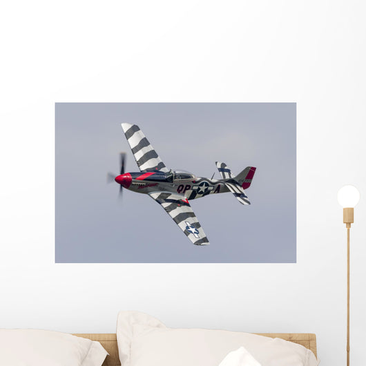P-51 Mustang Flies Willow Banking Left Wall Decal