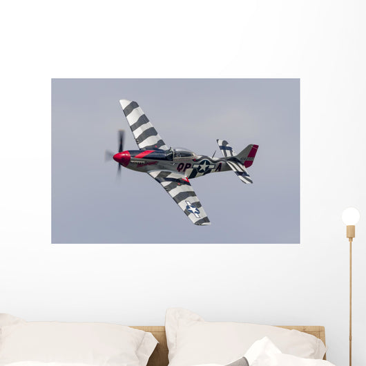 P-51 Mustang Flies Willow Banking Left Wall Decal
