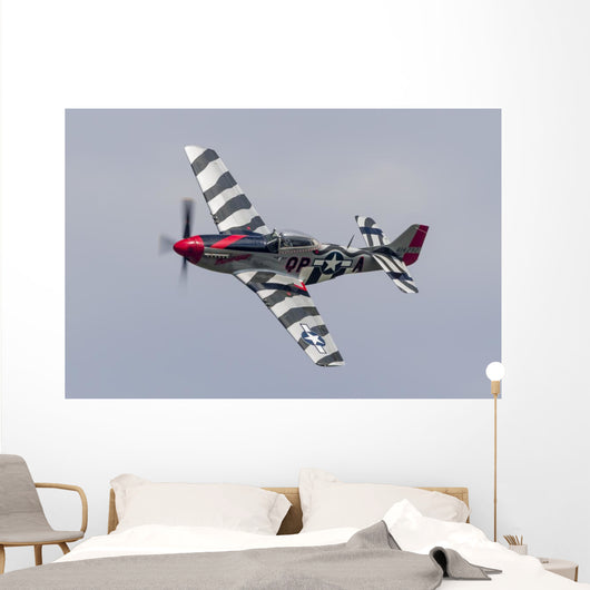 P-51 Mustang Flies Willow Banking Left Wall Decal