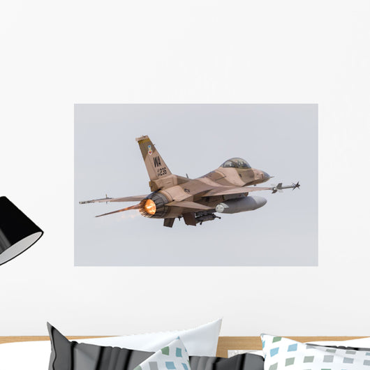 Aggressor F-16c Fighting Falcon In-Flight Wall Decal