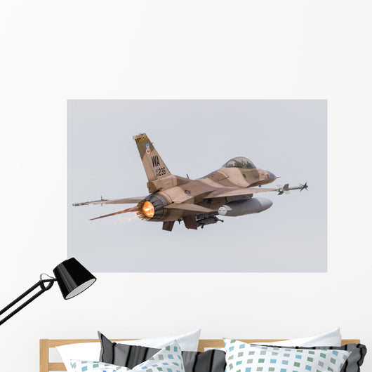 Aggressor F-16c Fighting Falcon In-Flight Wall Decal