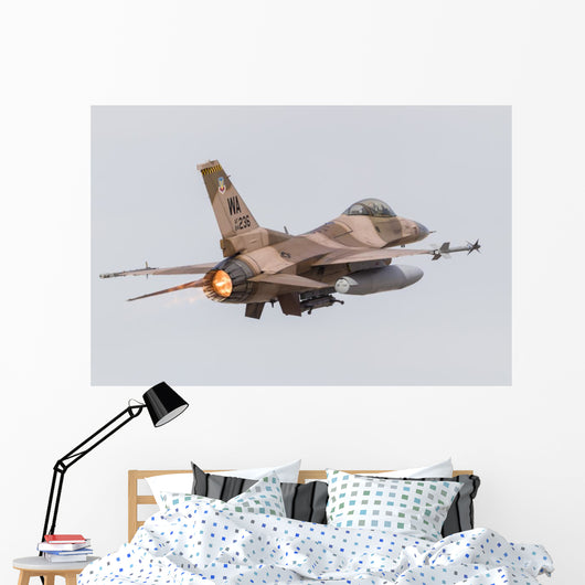 Aggressor F-16c Fighting Falcon In-Flight Wall Decal