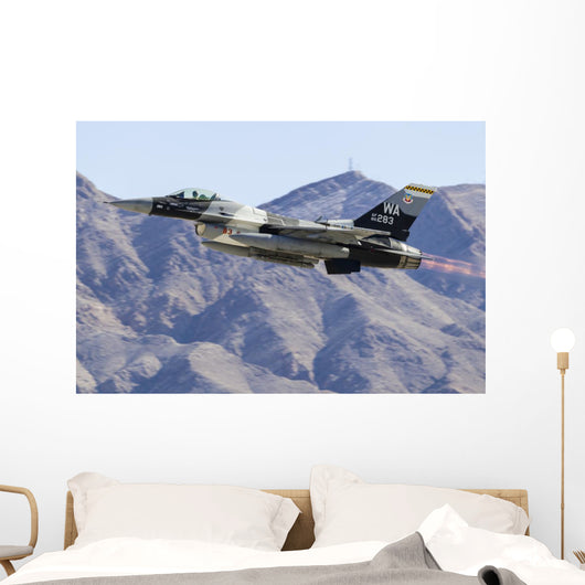 Aggressor F-16 Fighting Falcon In-Flight Wall Decal