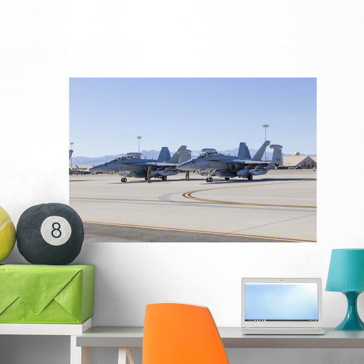 Two Us Navy E Wall Decal