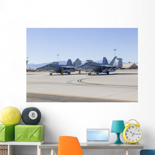 Two Us Navy E Wall Decal