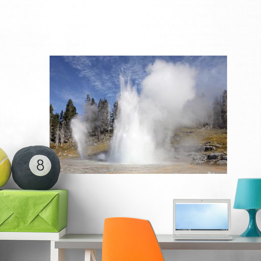 Grand Geyser Erupting Upper Wall Decal Design 3