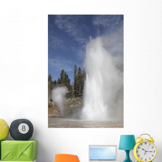 Grand Geyser Erupting Upper Wall Decal Design 1