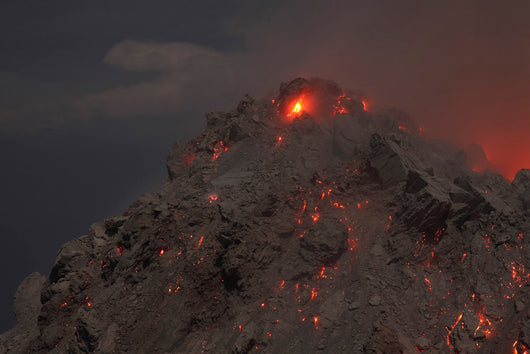 Glowing Summit Rerombola Lava Wall Decal