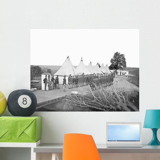 Infantry Company Parade during Wall Decal