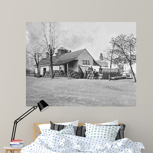 Commissary Headquarters Rocky Face Wall Decal