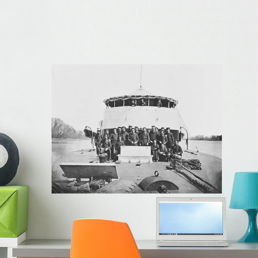 Crew Monitor Uss Saugus Wall Decal