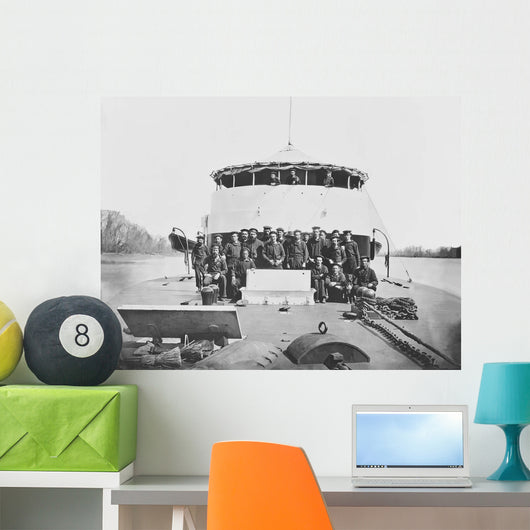 Crew Monitor Uss Saugus Wall Decal