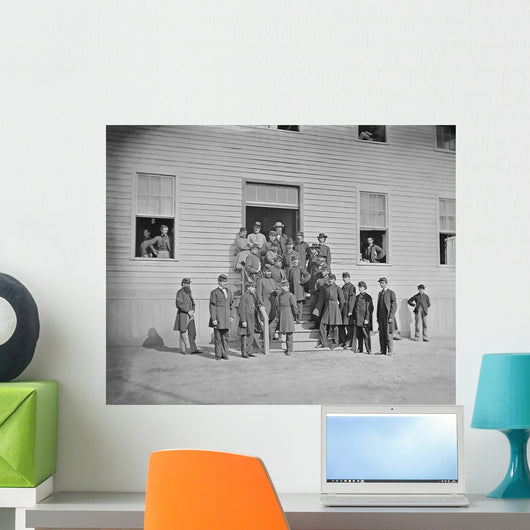 Surgeons Harewood Hospital during Wall Decal